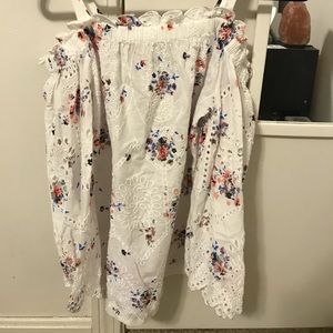 Floral lace loft off the shoulder top!